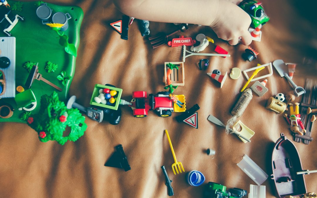 Juega y construye otra economía en tu distrito